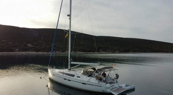 YachtABC - Sailing charter Bavaria Cruiser 46 Croatia Adriatic Sea